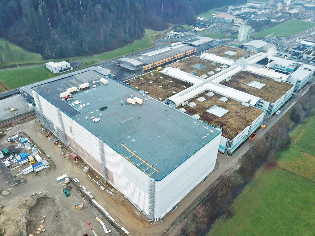 Inbetriebnahme geplant fürs zweite Halbjahr: Der Erweiterungsbau 
des Competec-Logistikzentrums (Stand: Mitte Dezember 2020)

